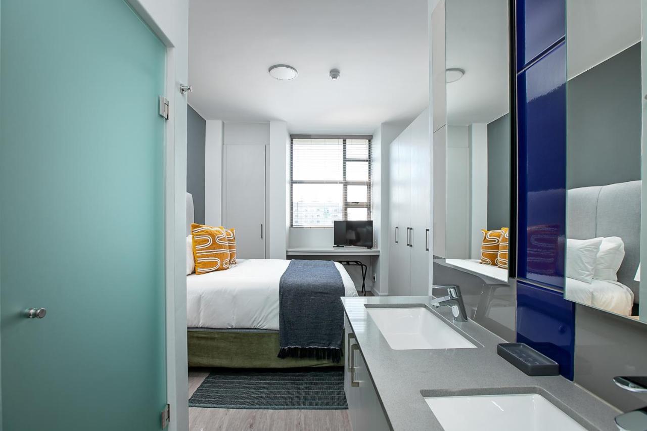 The Median Serviced Apartment Collection Johannesburg Exterior foto